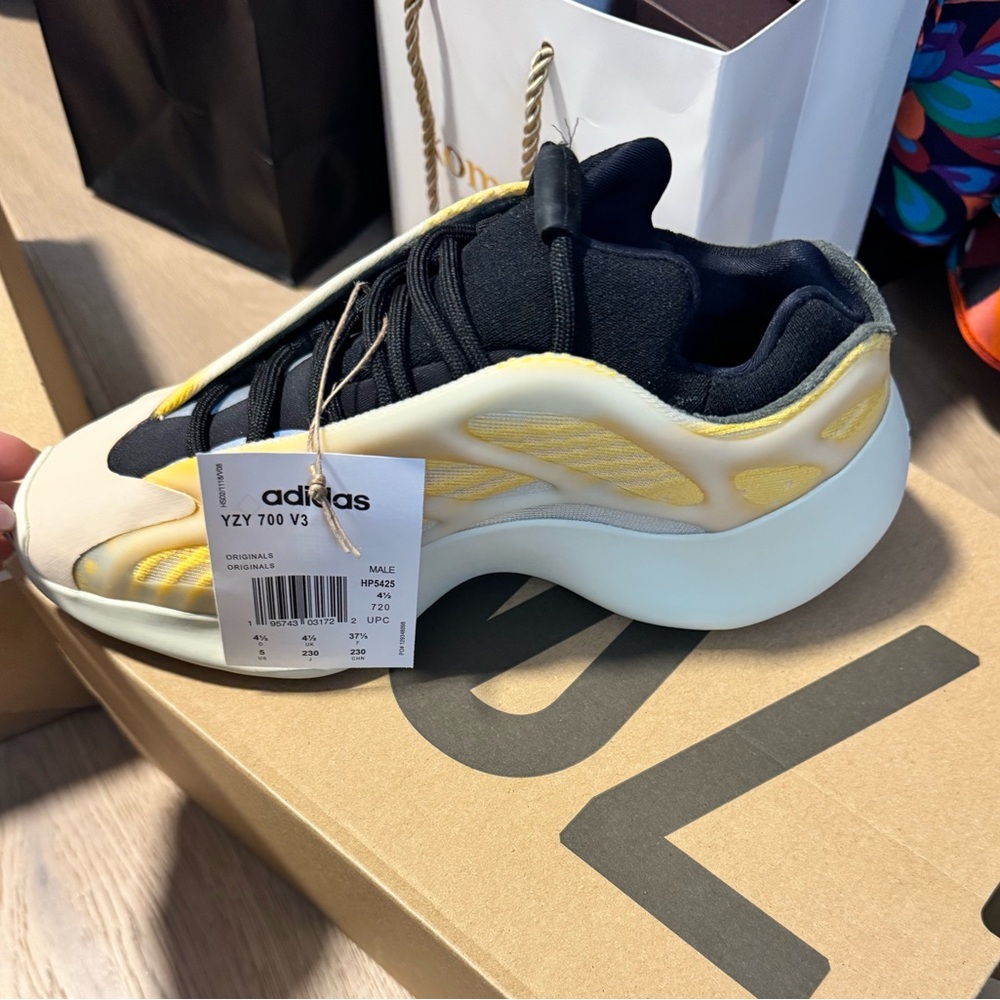 Yeezy 700 V3 Yellow Black Athletic Shoes